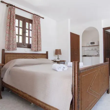 Appart hôtel Eden Park 3*