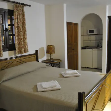 Aparthotel Eden Park